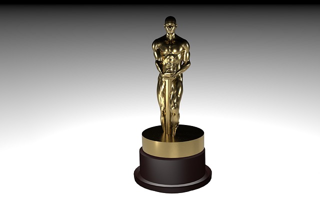 Oscar Statue